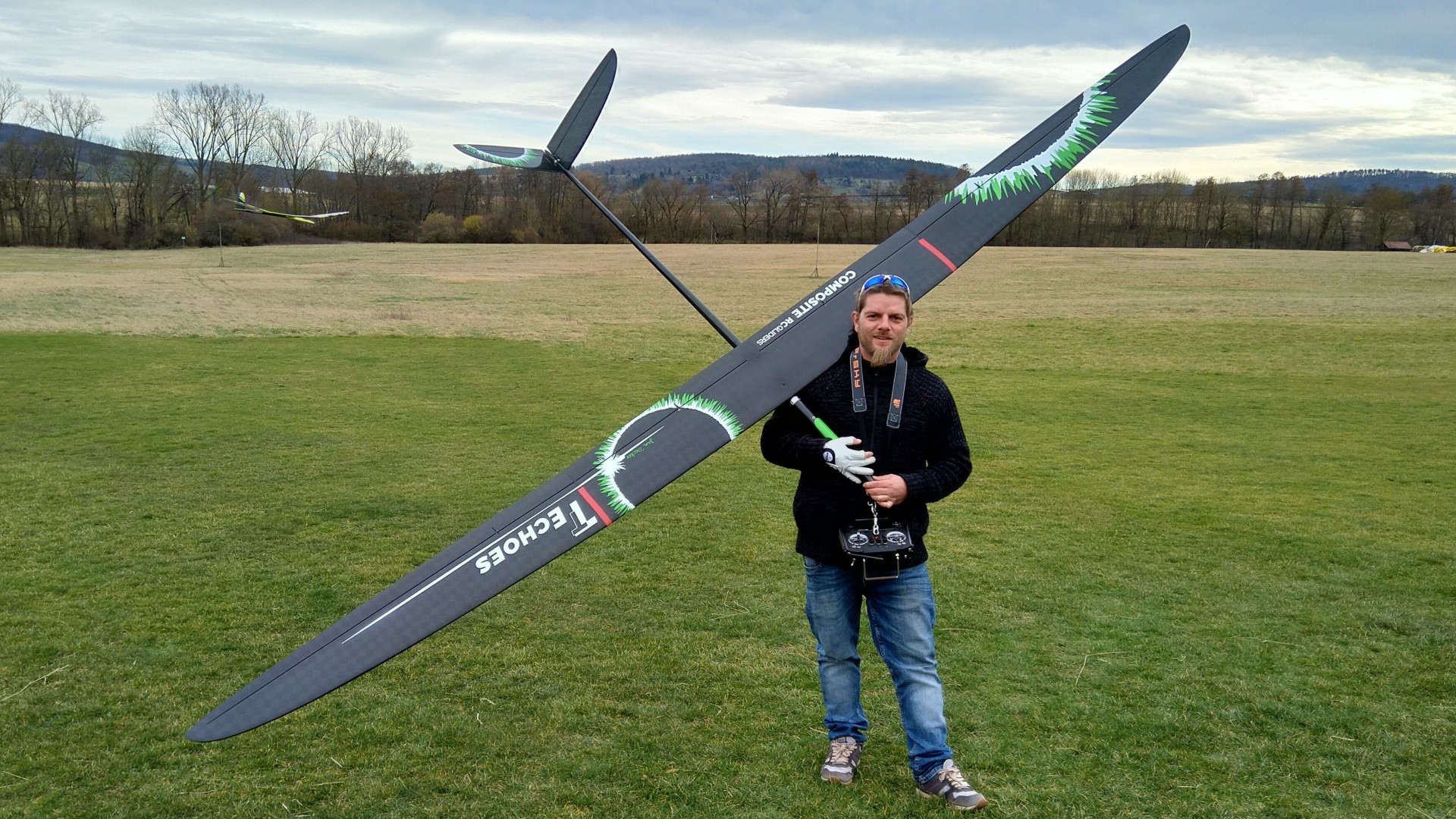 Echoes TT (Composite RC Gliders)